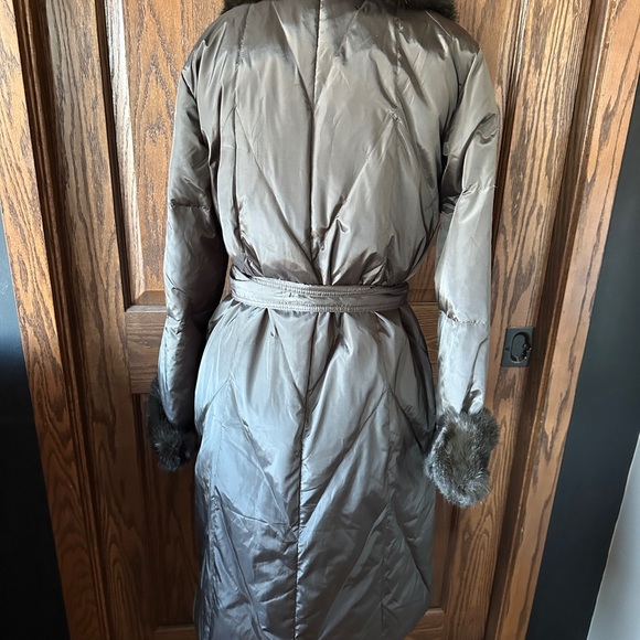 Zara Coat - Picture 2 of 3